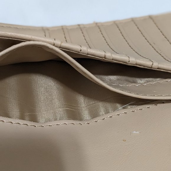 GUESS Women's Wristlet wallet Brown - Picture 10 of 12